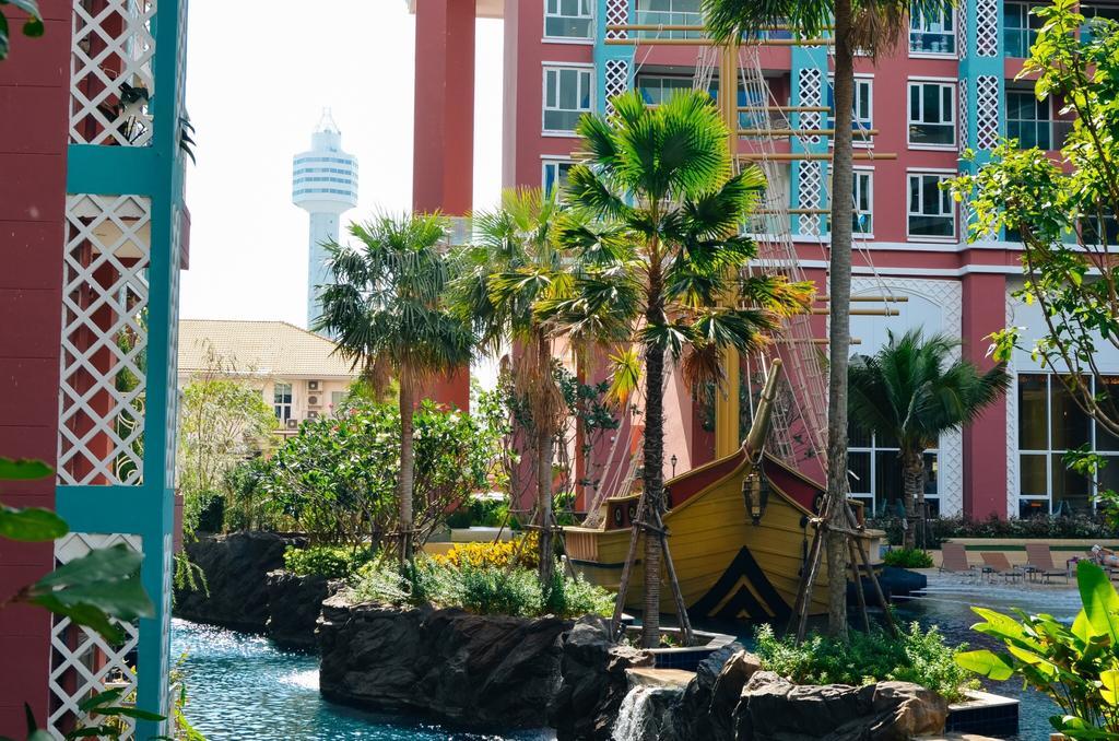 Grand Caribbean Resort Jomtian Pattaya Eksteriør bilde