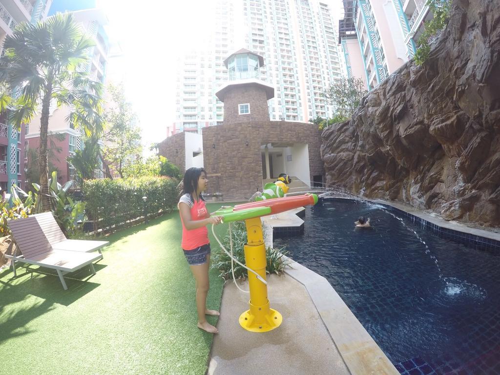 Grand Caribbean Resort Jomtian Pattaya Eksteriør bilde