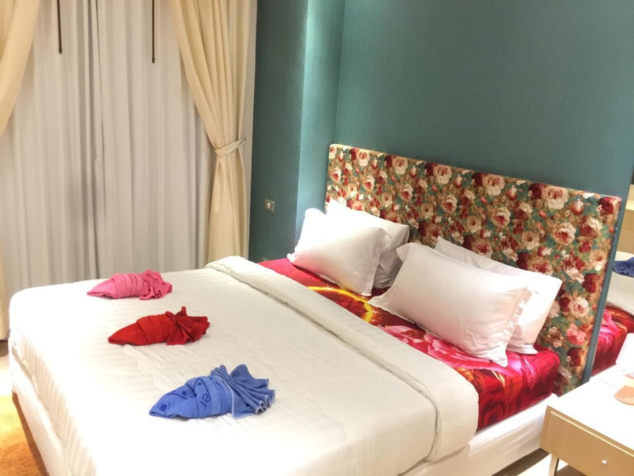 Grand Caribbean Resort Jomtian Pattaya Eksteriør bilde